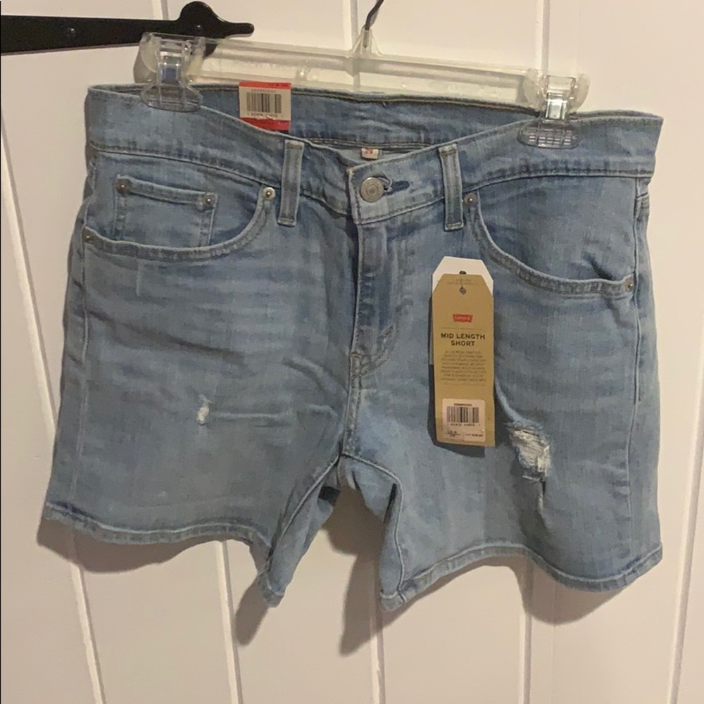Levi’s shorts size 8 NWT